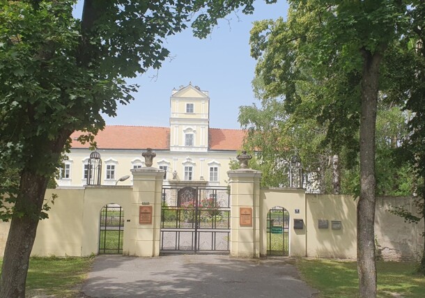    Schloss Obersiebenbrunn / Obersiebenbrunn